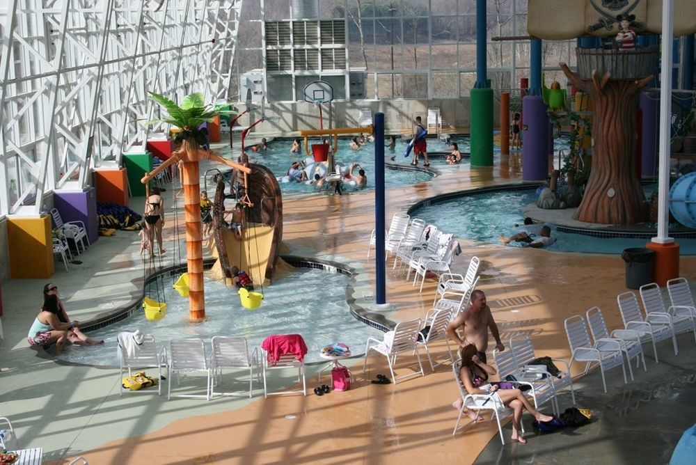 Big Splash Adventure Hotel And Indoor Water Park French Lick Servizi foto